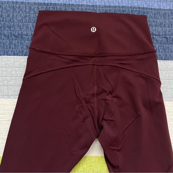 Lululemon In Movement 25” - Dark Red (Garnet?) - Picture 4 of 9